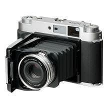 フジフイルム中判フィルムカメラ GF670 Professional シルバーの商品画像